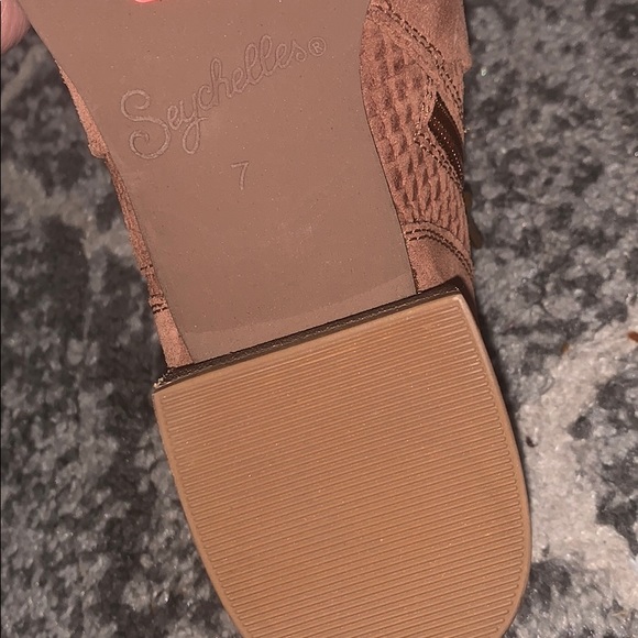 Anthropologie Seychelles Leather Booties - Picture 7 of 11